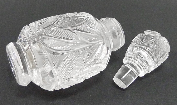 fiole flacon en cristal de roche