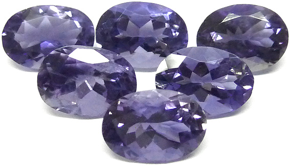 iolites cordierites taillées à facettes