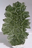 verre natural moldavite herisson