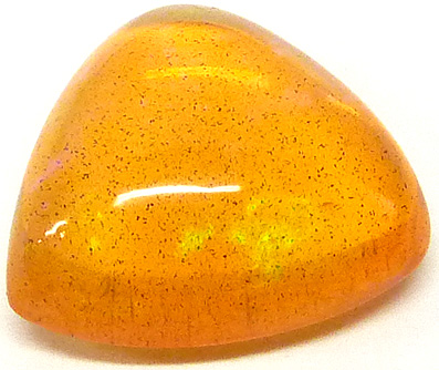 opale ethiopienne teint�e en orange
