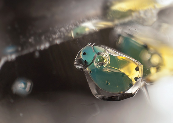 inclusion petrole et methane dans quartz