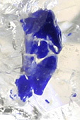 inclusions lazurite dans marialite