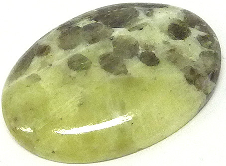 fluorescent wernerite scapolite