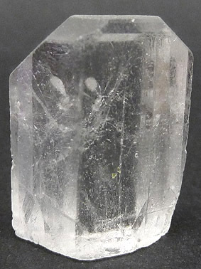 cristal topaze pakistan
