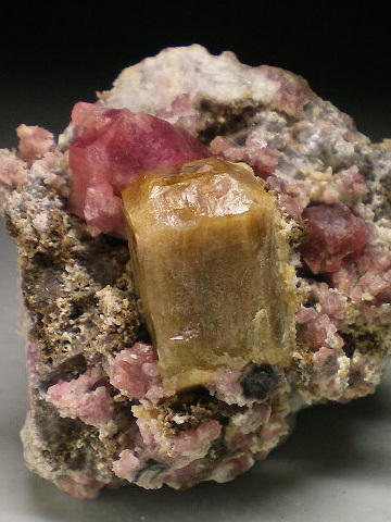 cristal vesuvianite idocrase mexique